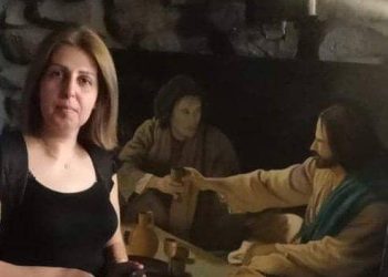 الفنانة مادونا الجرماني لـ حرمون: الفن خيط نور يربط الجمال بالحياة.. ولوحاتي سيرتي الذاتية الملونة