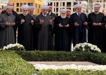 المفتي دريان زار ضريح رفيق الحريري: لن ينسى اللبنانيون هذا الزمن الجميل وسنبقى أوفياء لنهجك ورسالتك