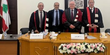 دكتوراه في العلوم السياسية للاسير المحرر نبيه عواضة بدرجة جيد جدا مشرّف من الجامعة الاسلامية