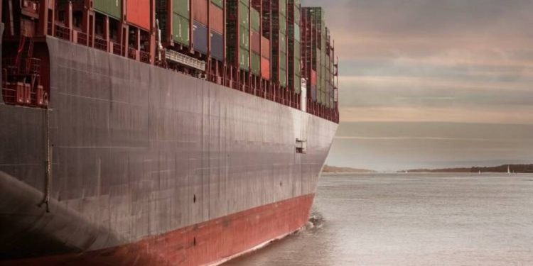 شركات التأمين تلغي تغطية مخاطر الحرب للسفن في الخليج العربي