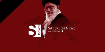 ملفات حرمون 40 – – علي خامنئي مرشد الثورة المفكر بعد مفجّرها الخميني شهيداً بطلاً